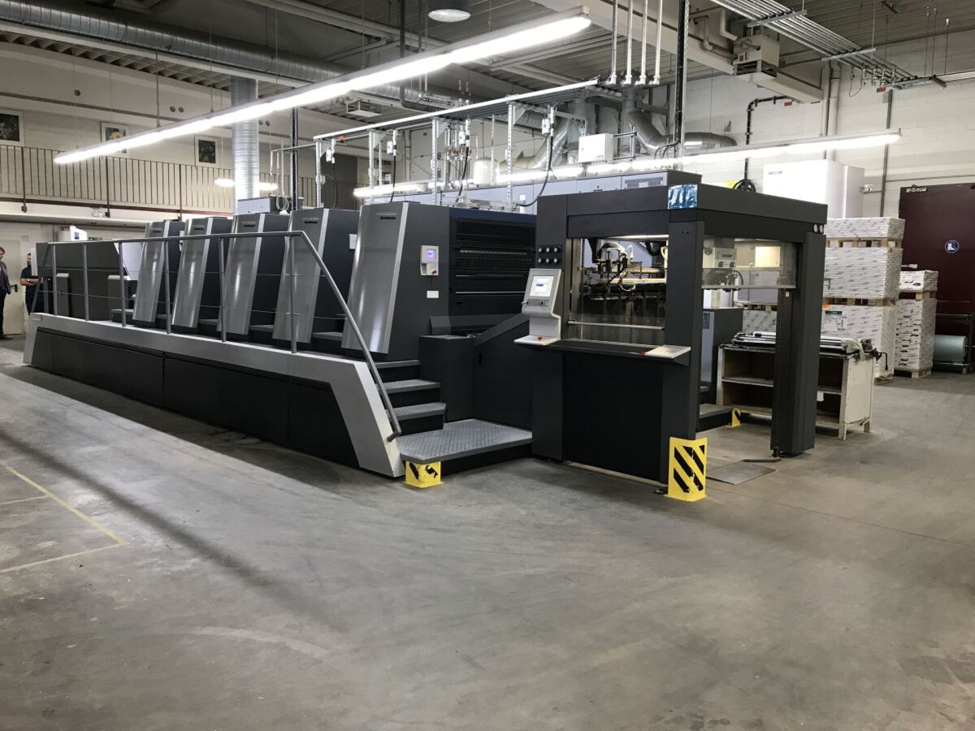 Online Scale Demands Offline Power