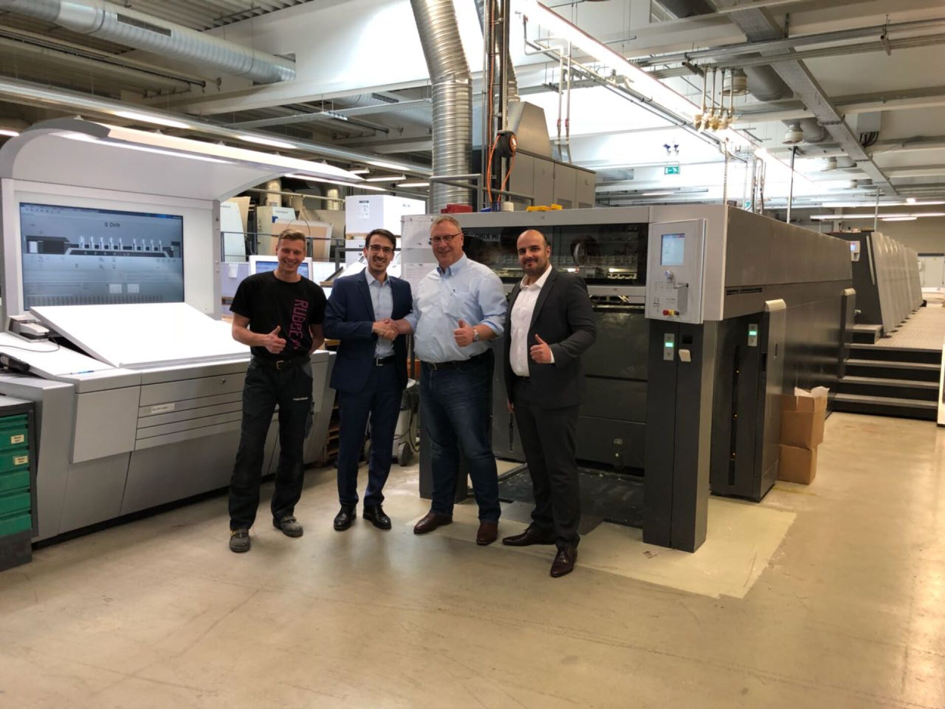 print.de: allaoui Delivers Heidelberg Speedmaster XL 106-8-P+L to Himmer