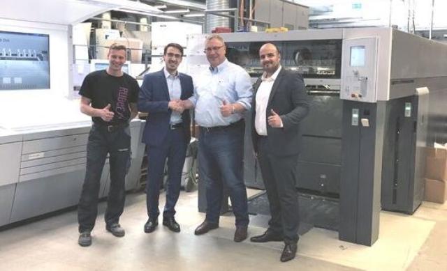 print.de: allaoui Delivers Heidelberg Speedmaster XL 106-8-P+L to Himmer